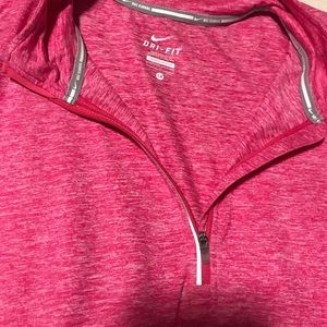 Women’s Nike Dri Fit Pull Over